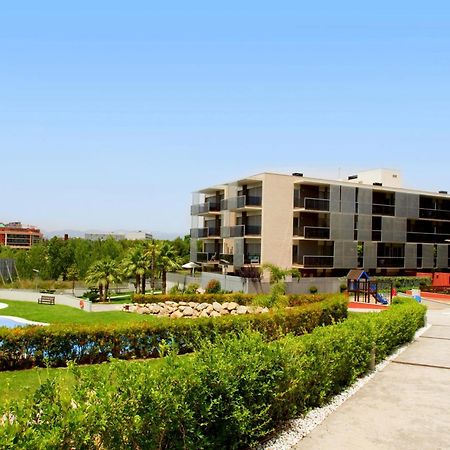 Rentalmar Paradise Families Only Con Parking Salou Exteriör bild