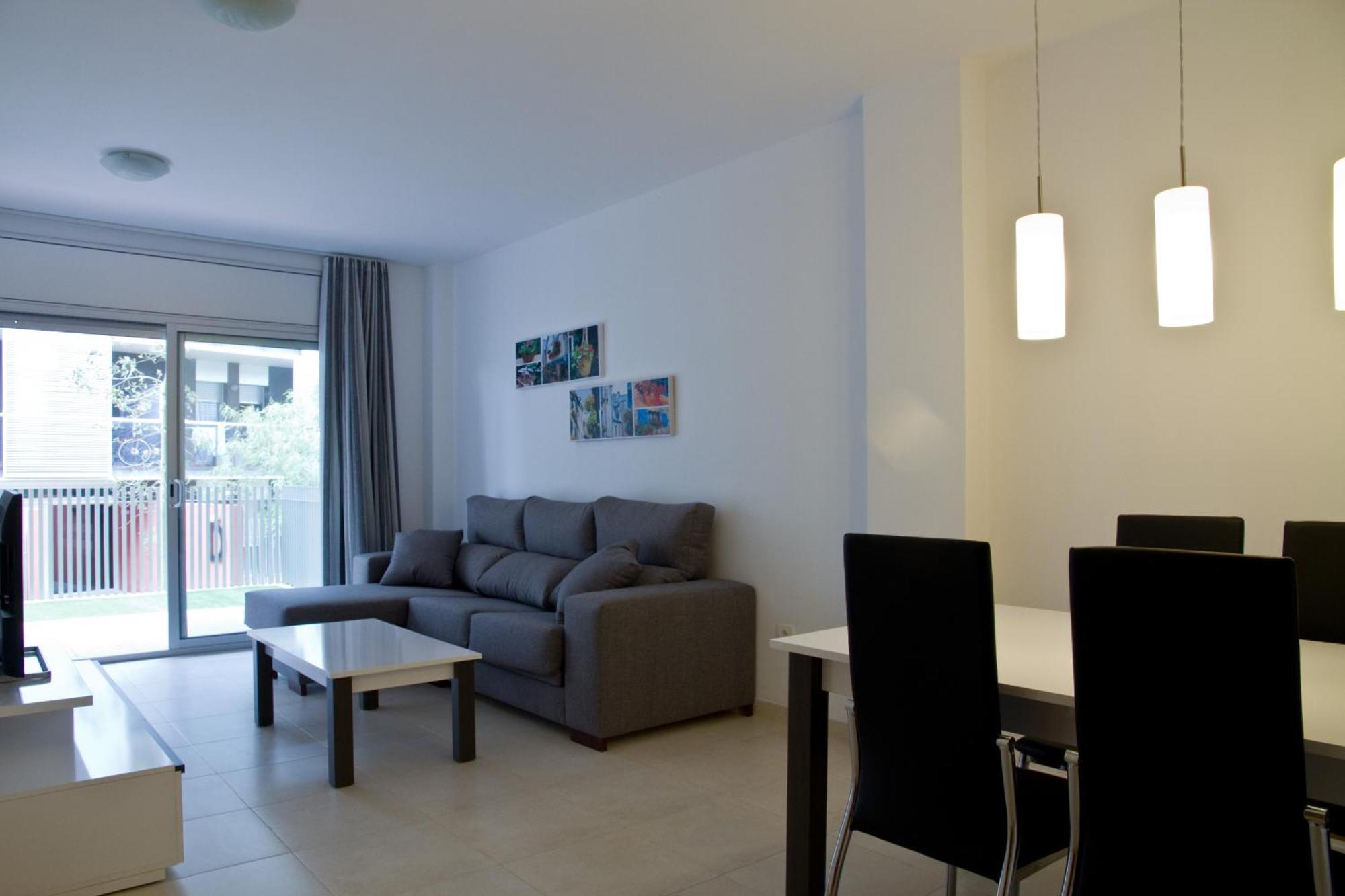 Rentalmar Paradise Families Only Con Parking Salou Exteriör bild